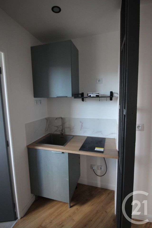 Appartement F1 &agrave; louer - 1 pi&egrave;ce - 17,14 m2 - St Valery En Caux - 76 - HAUTE-NORMANDIE