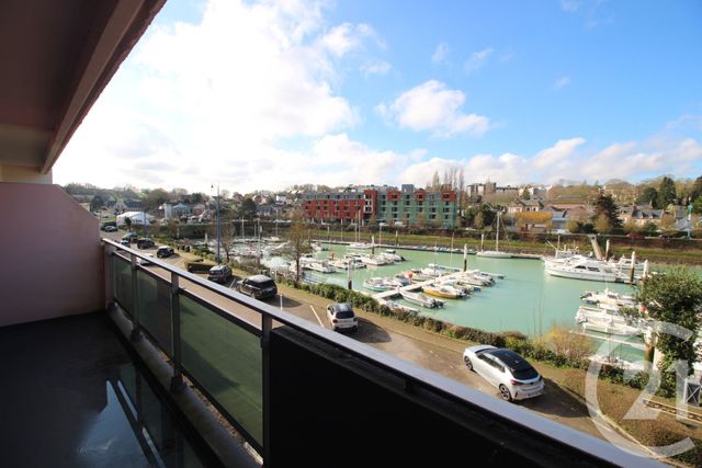 Appartement F2 &agrave; louer - 2 pi&egrave;ces - 50 m2 - St Valery En Caux - 76 - HAUTE-NORMANDIE