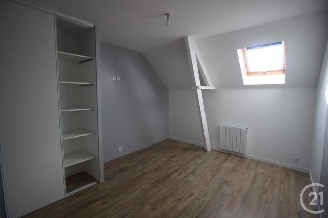 Maison &agrave; louer - 6 pi&egrave;ces - 204 m2 - St Laurent En Caux - 76 - HAUTE-NORMANDIE