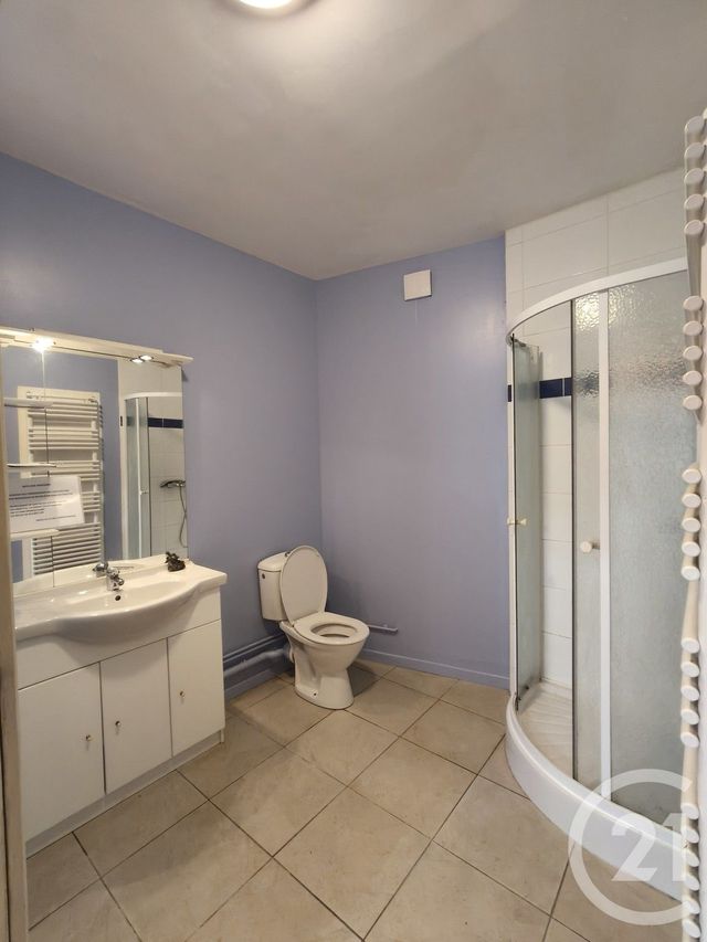 Maison &agrave; louer - 3 pi&egrave;ces - 81,69 m2 - Veules Les Roses - 76 - HAUTE-NORMANDIE