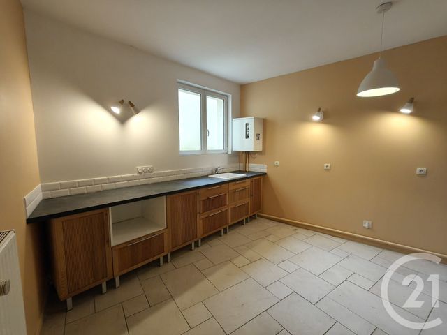 Maison &agrave; louer - 3 pi&egrave;ces - 81,69 m2 - Veules Les Roses - 76 - HAUTE-NORMANDIE