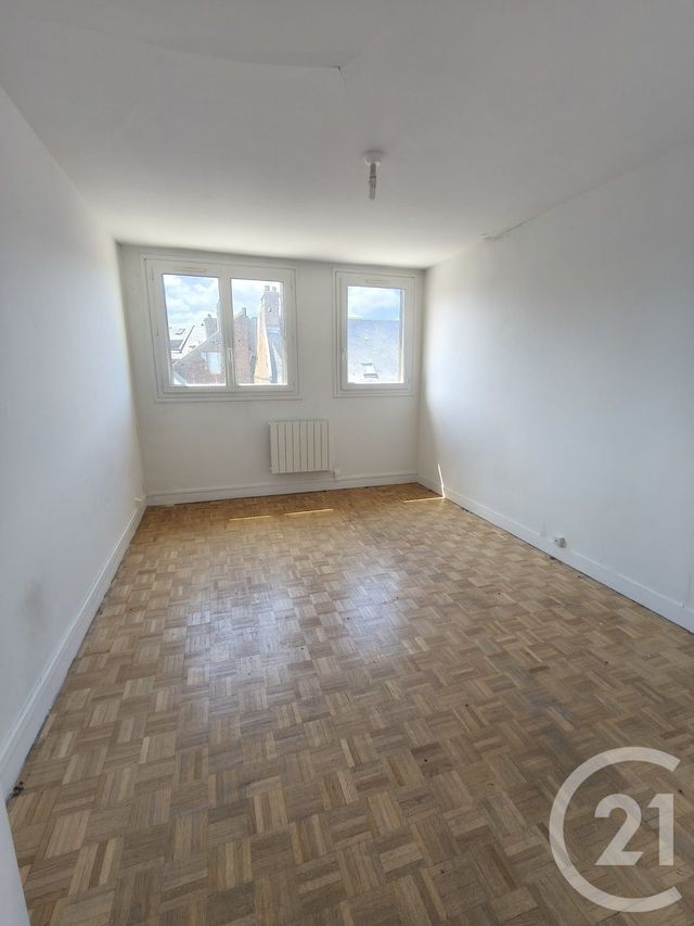 Appartement F4 &agrave; louer - 4 pi&egrave;ces - 97,73 m2 - St Valery En Caux - 76 - HAUTE-NORMANDIE
