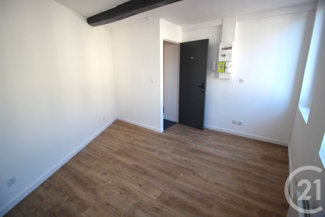 Appartement F1 &agrave; louer - 1 pi&egrave;ce - 10,94 m2 - St Valery En Caux - 76 - HAUTE-NORMANDIE