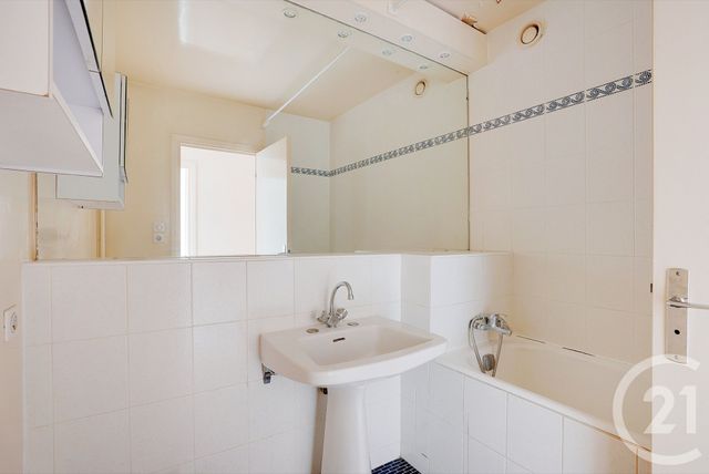 Appartement à vendre - 4 pièces - 82,53 m2 - Paris - 75015 - ILE-DE-FRANCE