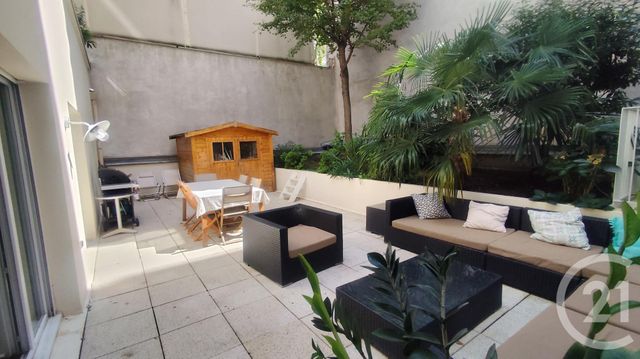 Appartement F3 à vendre - 3 pièces - 88 m2 - Paris - 75015 - ILE-DE-FRANCE