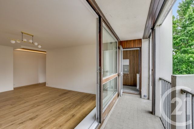 Appartement T5 &agrave; vendre - 5 pi&egrave;ces - 114,49 m2 - Paris - 75015 - ILE-DE-FRANCE