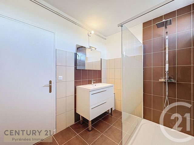 Appartement F4 &agrave; louer - 4 pi&egrave;ces - 91,30 m2 - St Gaudens - 31 - MIDI-PYRENEES