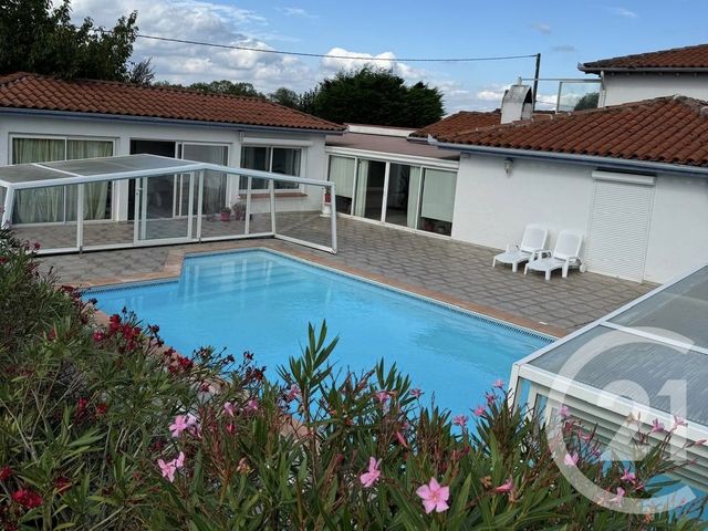 Maison à vendre - 7 pièces - 246 m2 - St Gaudens - 31 - MIDI-PYRENEES