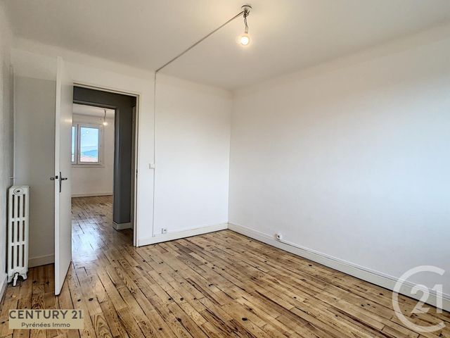 Appartement T3 &agrave; louer - 3 pi&egrave;ces - 69,32 m2 - St Gaudens - 31 - MIDI-PYRENEES