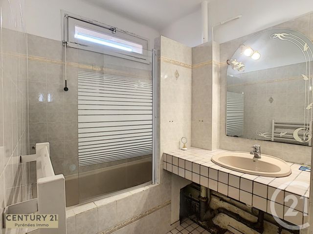 Appartement T3 &agrave; louer - 3 pi&egrave;ces - 69,32 m2 - St Gaudens - 31 - MIDI-PYRENEES