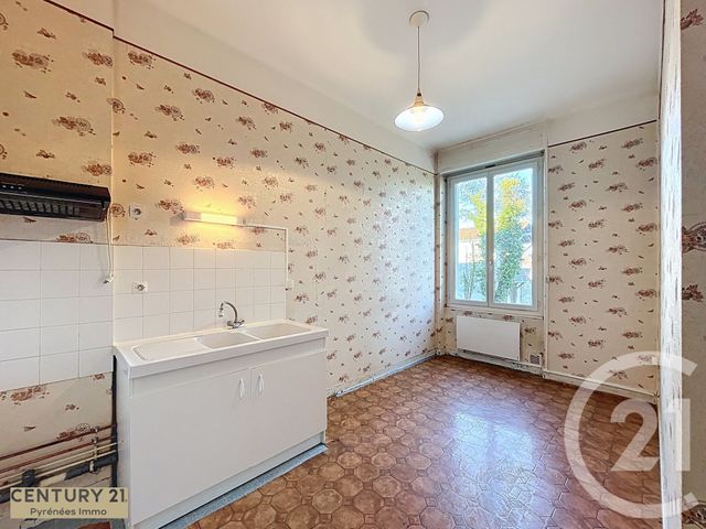 Appartement F3 bis à vendre - 3 pièces - 120,34 m2 - St Gaudens - 31 - MIDI-PYRENEES