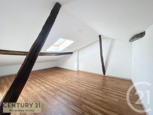 Appartement T3 à louer - 3 pièces - 47 m2 - Aspet - 31 - MIDI-PYRENEES