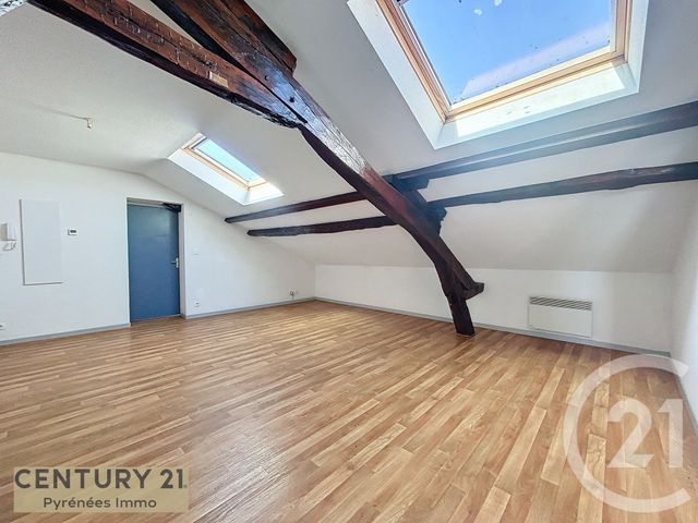 Appartement T3 à louer - 3 pièces - 47 m2 - Aspet - 31 - MIDI-PYRENEES