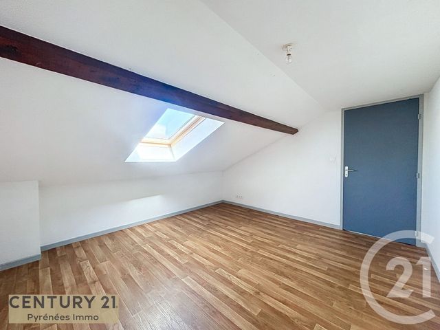 Appartement T3 à louer - 3 pièces - 47 m2 - Aspet - 31 - MIDI-PYRENEES