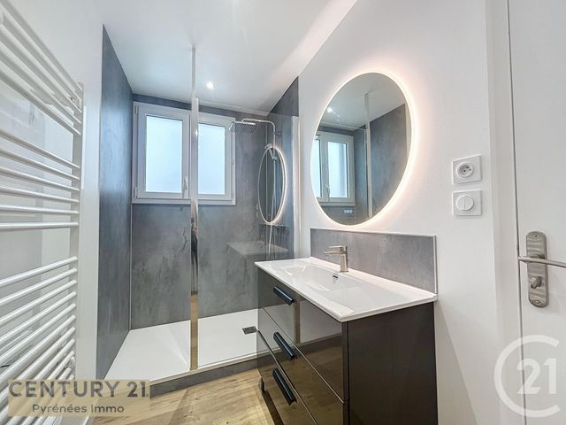 Appartement &agrave; louer - 3 pi&egrave;ces - 65 m2 - St Gaudens - 31 - MIDI-PYRENEES