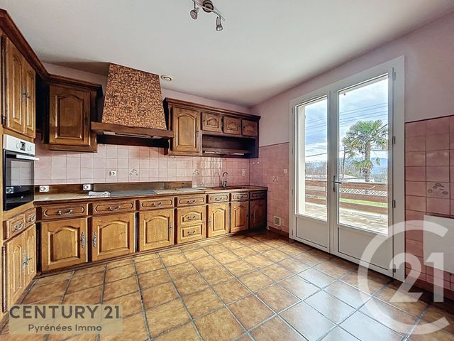 Maison &agrave; louer - 5 pi&egrave;ces - 117,22 m2 - Villeneuve De Riviere - 31 - MIDI-PYRENEES