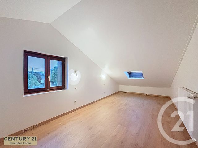 Maison à louer - 4 pièces - 119 m2 - Montrejeau - 31 - MIDI-PYRENEES