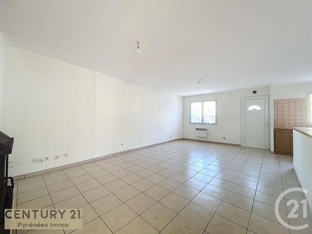 Appartement F4 &agrave; louer - 4 pi&egrave;ces - 85,42 m2 - Lestelle De St Martory - 31 - MIDI-PYRENEES