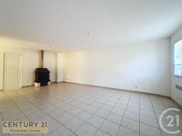Appartement F4 &agrave; louer - 4 pi&egrave;ces - 85,42 m2 - Lestelle De St Martory - 31 - MIDI-PYRENEES