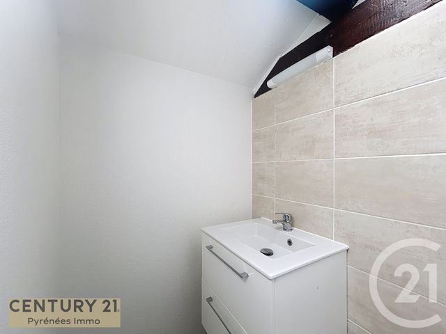 Appartement T1 &agrave; louer - 2 pi&egrave;ces - 24 m2 - St Gaudens - 31 - MIDI-PYRENEES