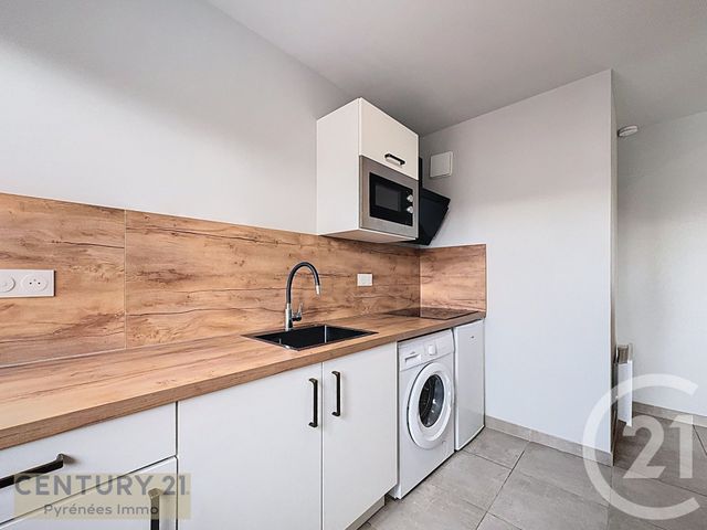 Appartement T1 &agrave; louer - 2 pi&egrave;ces - 36,81 m2 - St Gaudens - 31 - MIDI-PYRENEES