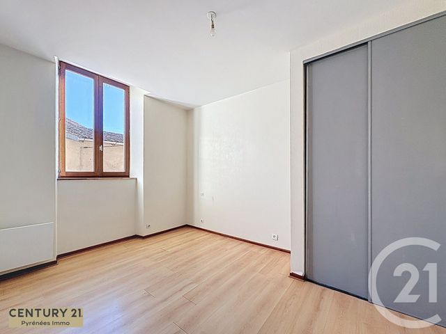 Appartement F3 &agrave; louer - 3 pi&egrave;ces - 76,81 m2 - Montrejeau - 31 - MIDI-PYRENEES