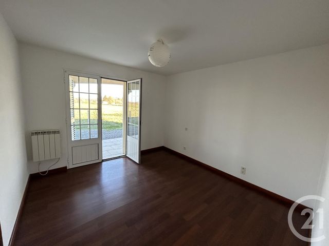 Maison &agrave; louer - 4 pi&egrave;ces - 100,20 m2 - Pointis Inard - 31 - MIDI-PYRENEES