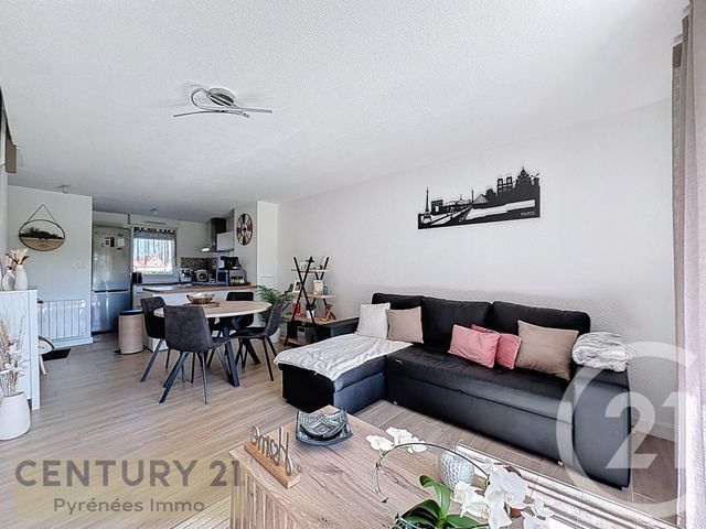 Maison &agrave; louer - 3 pi&egrave;ces - 62 m2 - St Gaudens - 31 - MIDI-PYRENEES