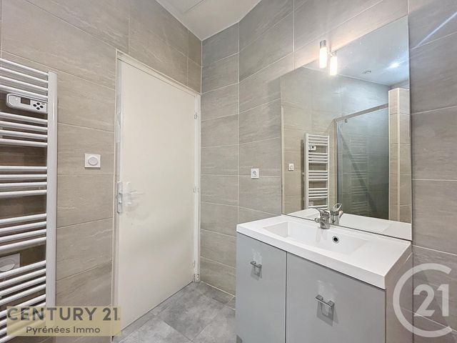 Appartement T2 &agrave; louer - 2 pi&egrave;ces - 38,25 m2 - St Gaudens - 31 - MIDI-PYRENEES