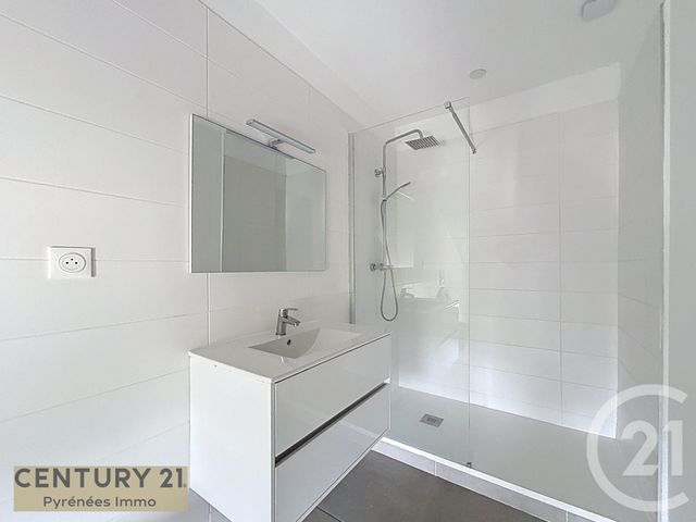 Appartement &agrave; louer - 2 pi&egrave;ces - 33,99 m2 - St Gaudens - 31 - MIDI-PYRENEES
