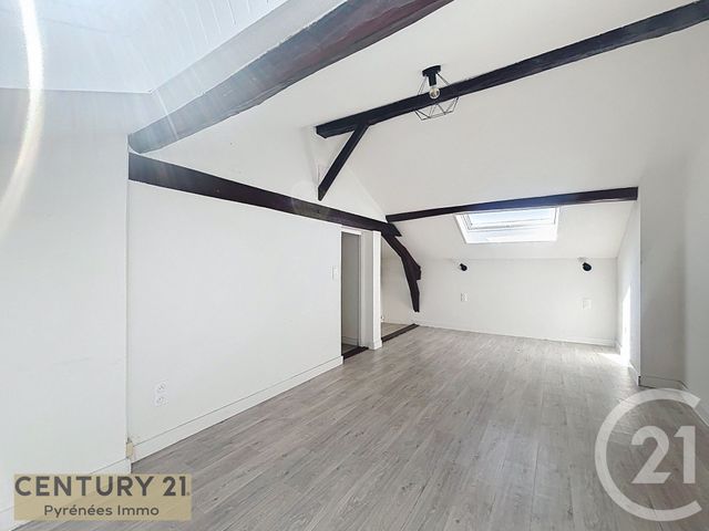 Appartement T1 &agrave; louer - 2 pi&egrave;ces - 24 m2 - St Gaudens - 31 - MIDI-PYRENEES
