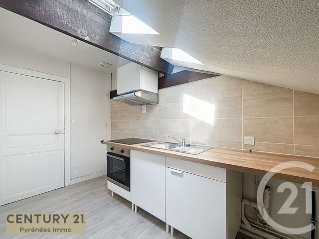 Appartement T1 &agrave; louer - 2 pi&egrave;ces - 24 m2 - St Gaudens - 31 - MIDI-PYRENEES
