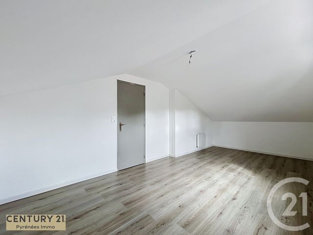 Maison &agrave; louer - 7 pi&egrave;ces - 151,02 m2 - Martres De Riviere - 31 - MIDI-PYRENEES