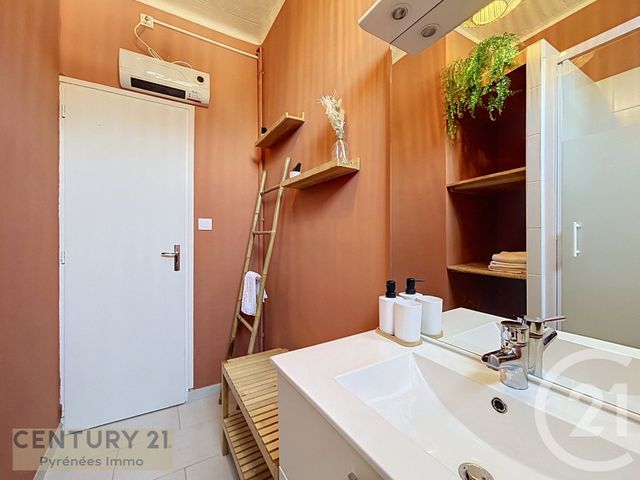 Appartement F2 &agrave; louer - 2 pi&egrave;ces - 49,31 m2 - Loures Barousse - 65 - MIDI-PYRENEES