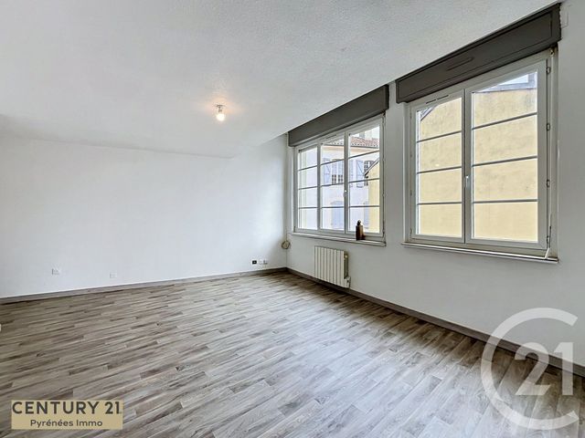 Appartement T5 &agrave; louer - 5 pi&egrave;ces - 94,68 m2 - St Gaudens - 31 - MIDI-PYRENEES