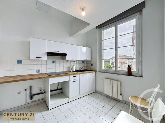 Appartement T5 &agrave; louer - 5 pi&egrave;ces - 94,68 m2 - St Gaudens - 31 - MIDI-PYRENEES
