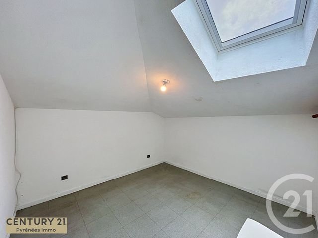 Appartement T5 &agrave; louer - 5 pi&egrave;ces - 94,68 m2 - St Gaudens - 31 - MIDI-PYRENEES