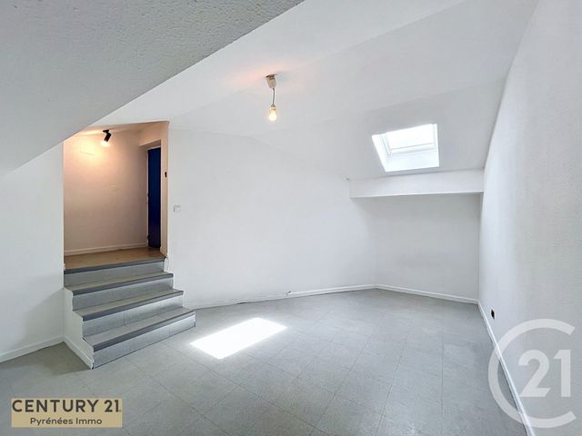 Appartement T5 &agrave; louer - 5 pi&egrave;ces - 94,68 m2 - St Gaudens - 31 - MIDI-PYRENEES