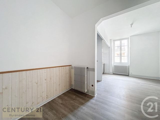 Appartement Studio &agrave; louer - 1 pi&egrave;ce - 25 m2 - St Gaudens - 31 - MIDI-PYRENEES