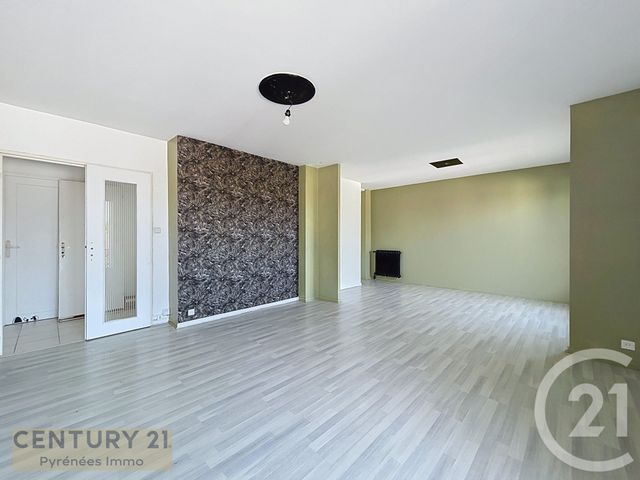 Appartement &agrave; louer - 4 pi&egrave;ces - 90,47 m2 - St Gaudens - 31 - MIDI-PYRENEES