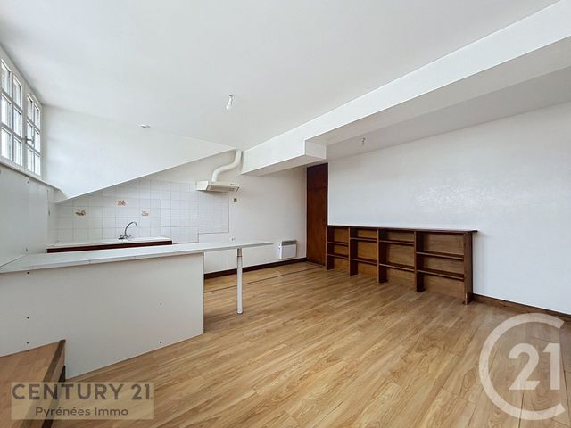 Appartement F1 &agrave; louer - 1 pi&egrave;ce - 27,40 m2 - Montrejeau - 31 - MIDI-PYRENEES