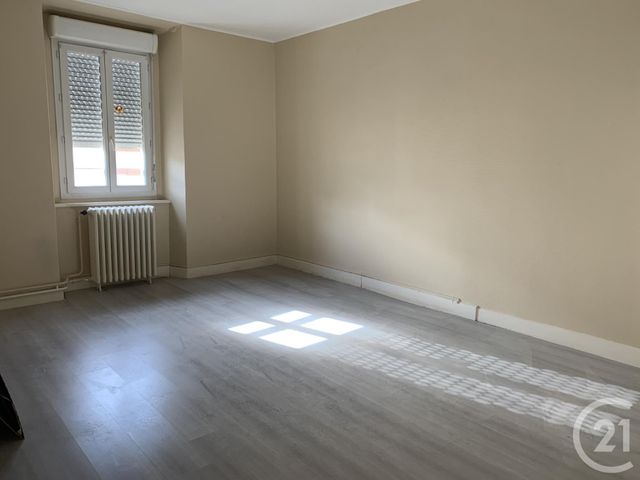 Appartement T3 à louer - 3 pièces - 70,12 m2 - St Girons - 09 - MIDI-PYRENEES
