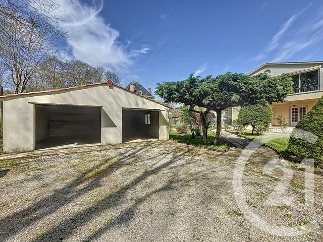 maison - CASTELNAU DURBAN - 09