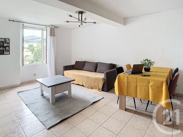 Appartement T3 à vendre - 3 pièces - 63,60 m2 - St Girons - 09 - MIDI-PYRENEES