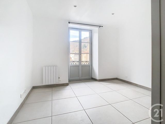 Appartement T3 &agrave; louer - 3 pi&egrave;ces - 66,50 m2 - Seix - 09 - MIDI-PYRENEES