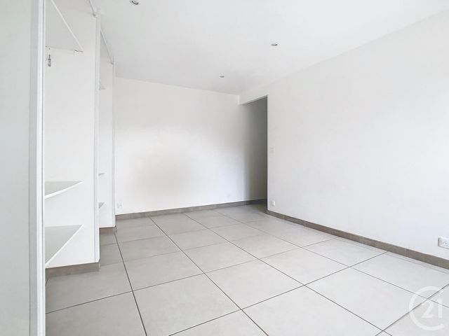 Appartement T3 &agrave; louer - 3 pi&egrave;ces - 66,50 m2 - Seix - 09 - MIDI-PYRENEES