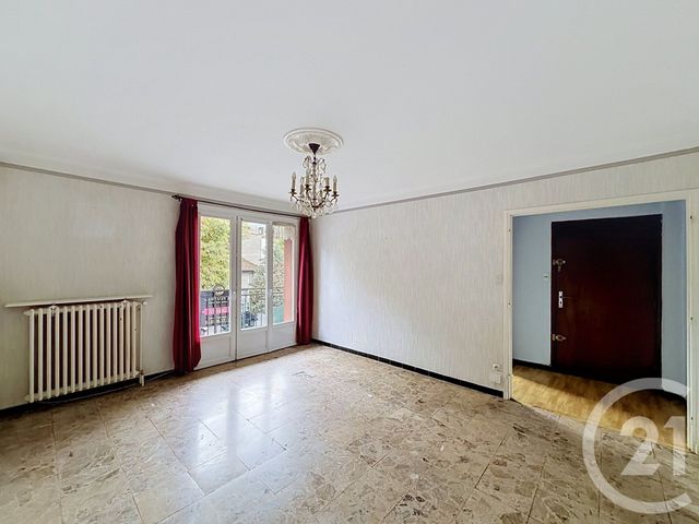 Appartement T3 &agrave; vendre - 4 pi&egrave;ces - 59,83 m2 - St Girons - 09 - MIDI-PYRENEES