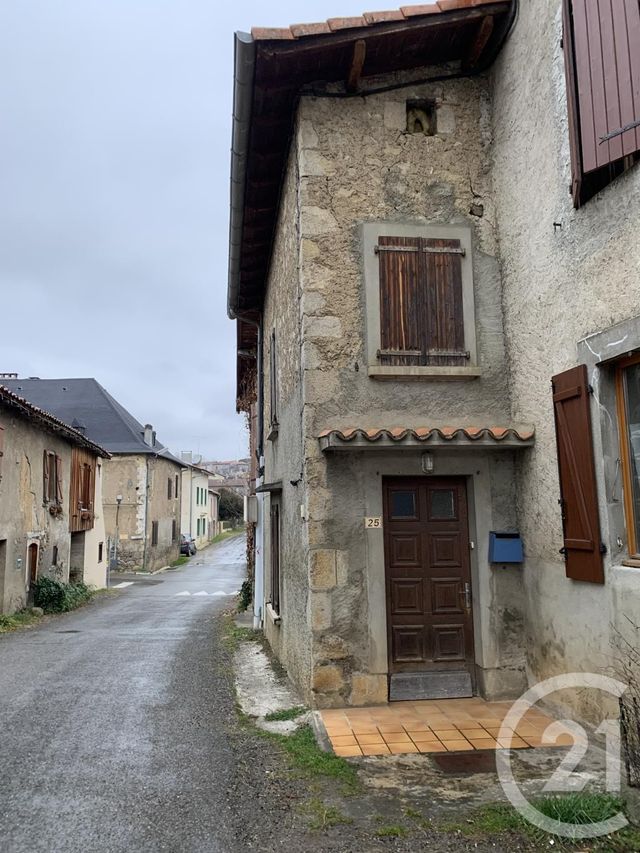 Maison &agrave; louer - 4 pi&egrave;ces - 90 m2 - Montjoie En Couserans - 09 - MIDI-PYRENEES