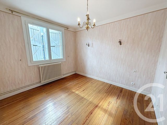 Maison &agrave; louer - 4 pi&egrave;ces - 145,90 m2 - St Girons - 09 - MIDI-PYRENEES