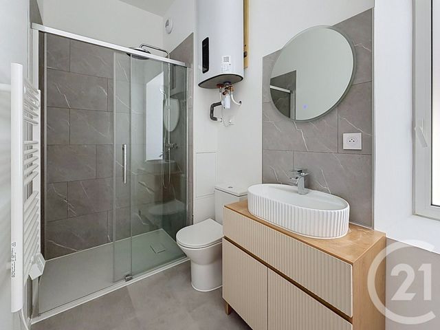 Appartement Studio &agrave; louer - 1 pi&egrave;ce - 27 m2 - St Girons - 09 - MIDI-PYRENEES